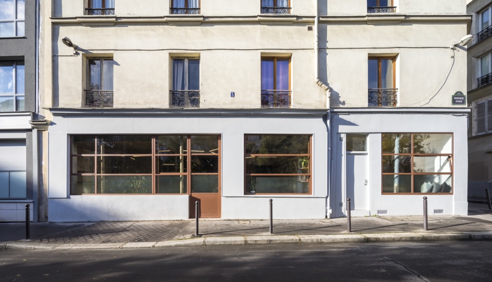 旧作坊中的办公空间，法国 / Nicola Spinetto Architectes