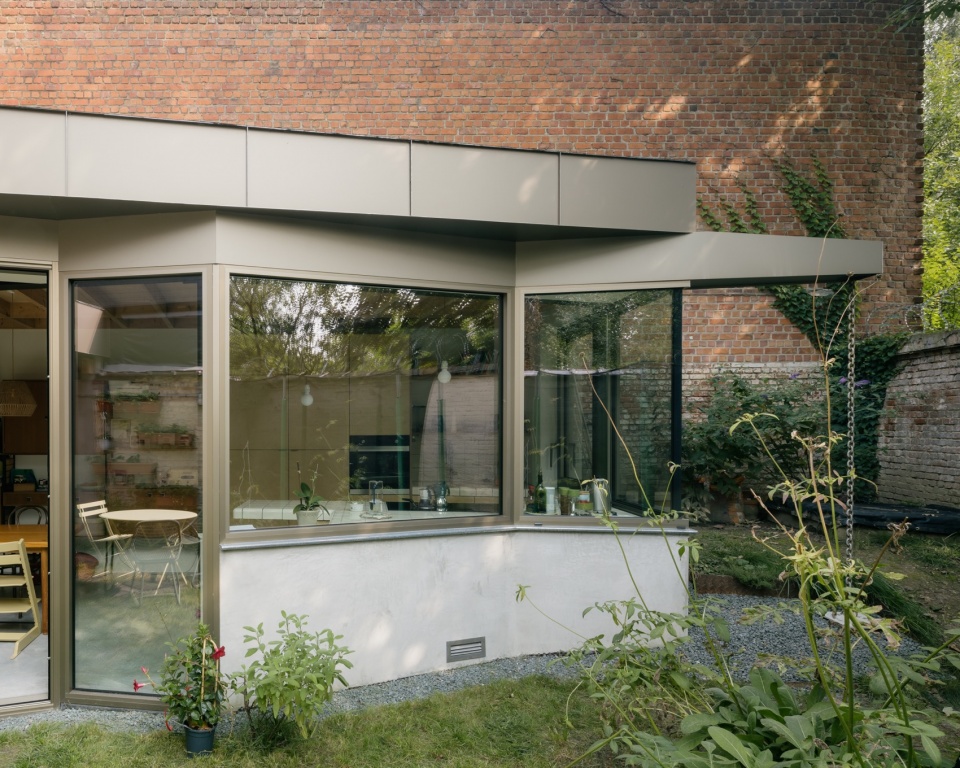 DIEU住宅改造，比利时 / NOTAN OFFICE