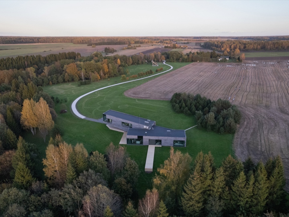 Utriai谷仓住宅，立陶宛 / Architectural Bureau G.Natkevicius & Partners
