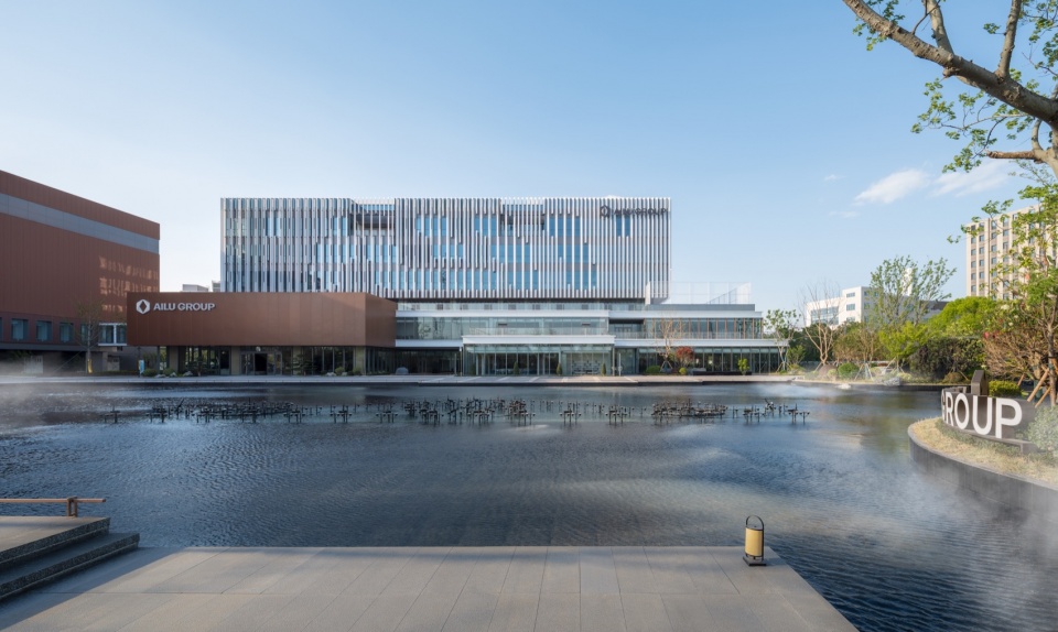 艾录集团总部园区，上海 / 同一建筑设计事务所