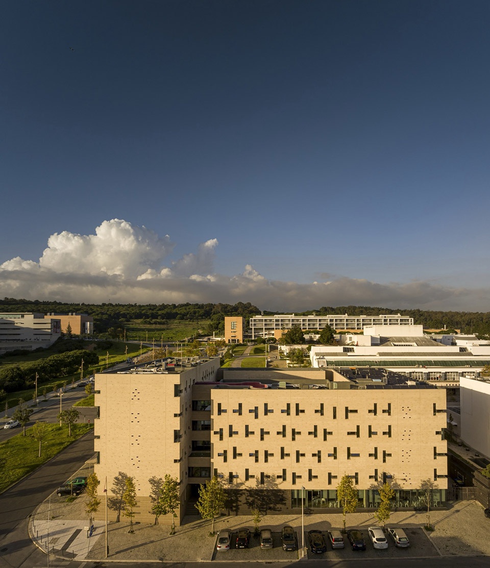 里斯本大学Ajuda校区学生宿舍，葡萄牙 / CVDB Arquitectos