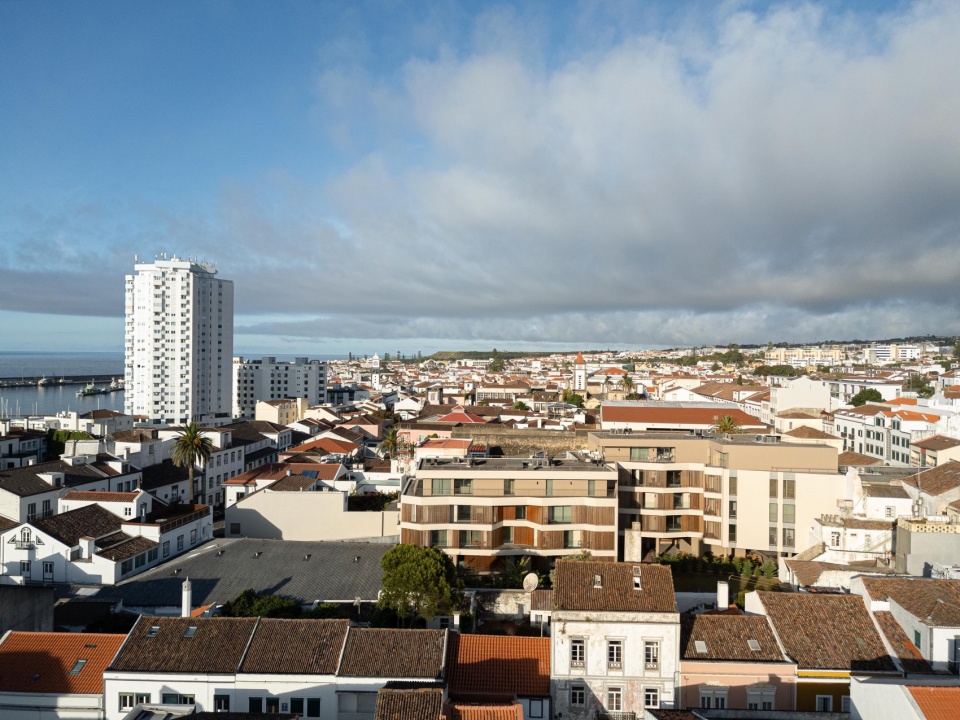 ERNESTO DO CANTO住宅区,葡萄牙c/ BOX arquitectos