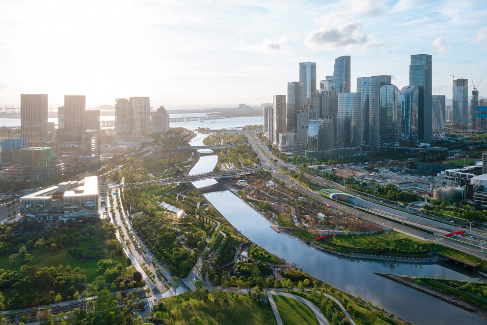 深圳前海桂湾公园驿站三座 / 成行工作室(hcs)