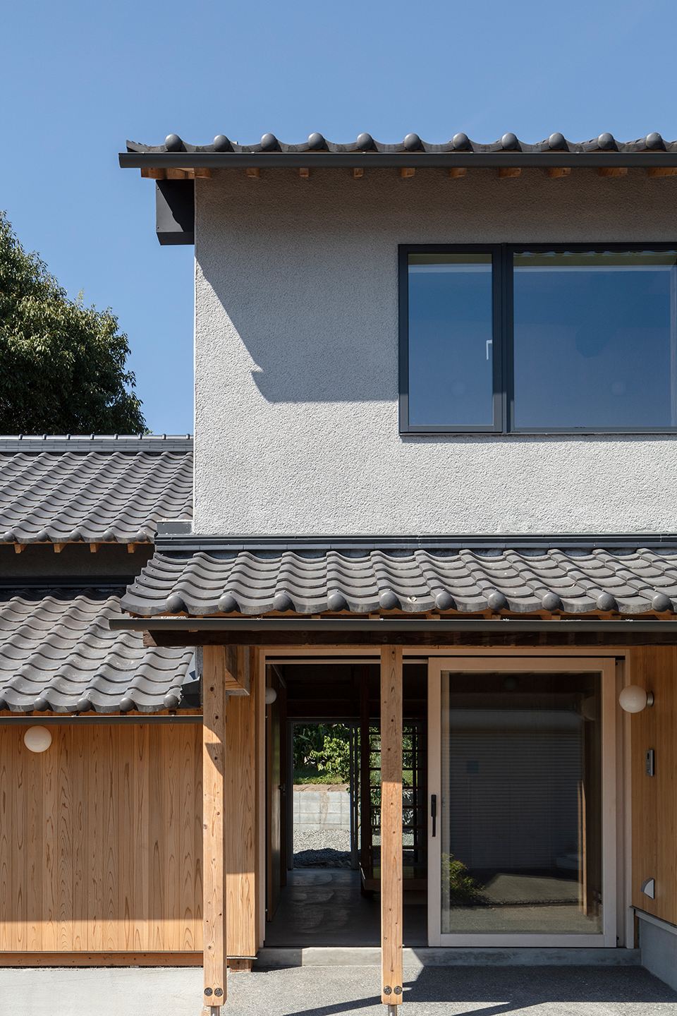 RENKA稻米厂更新住宅与商铺,日本 / raumus