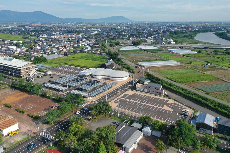 燕市室内儿童游乐场，日本 / 三上建筑事务所