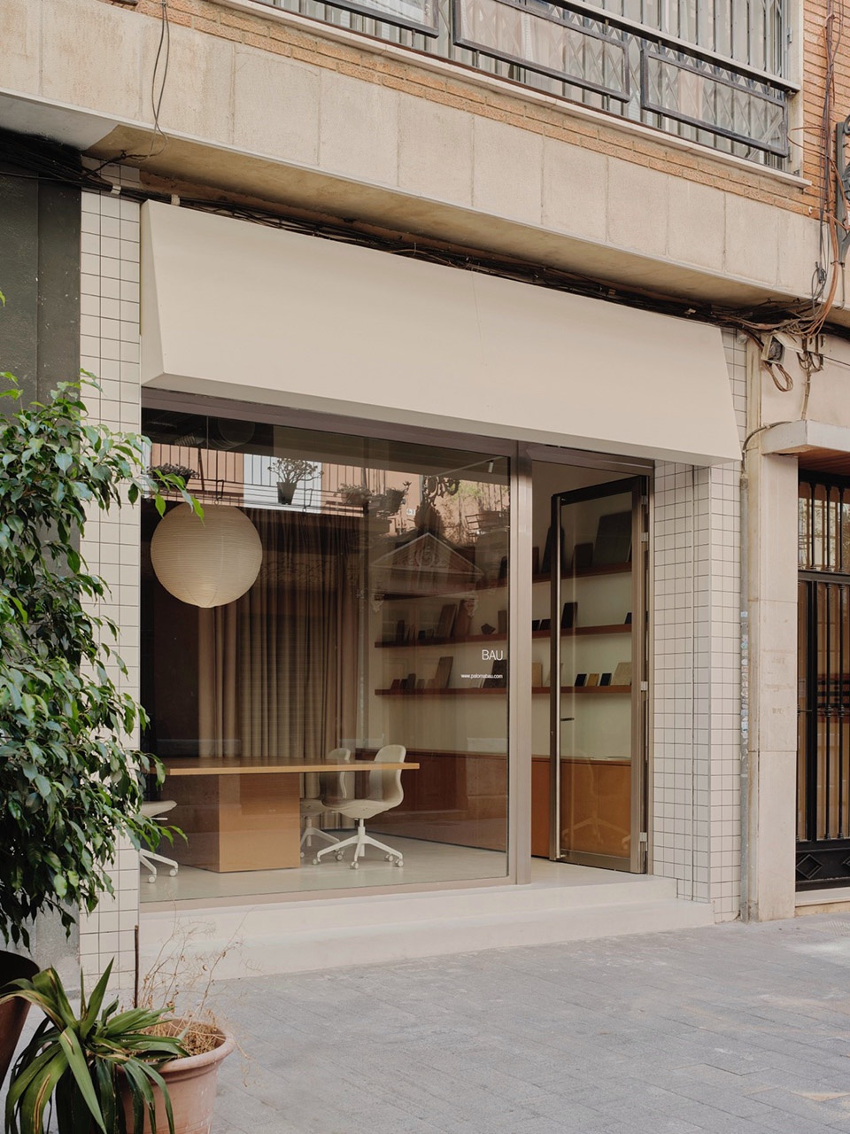 Sornells 21共享工作空间，瓦伦西亚 / T.O.T Studio  + Paloma Bau Estudio