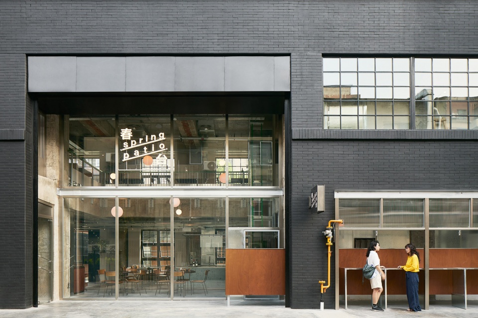 春台Spring Patio餐厅，成都 / 一门社