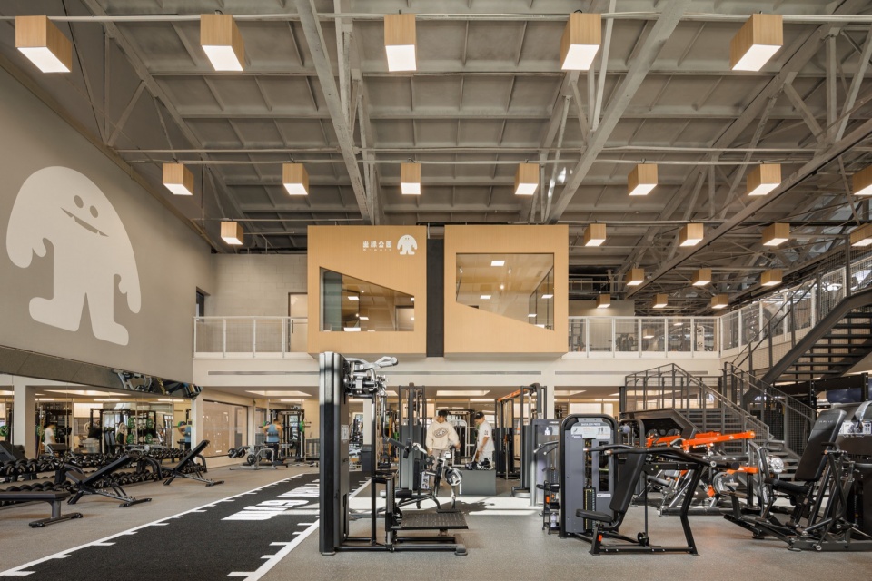 Xpark坐标公园郑州悠玛空间店 / 未见筑设计事务所