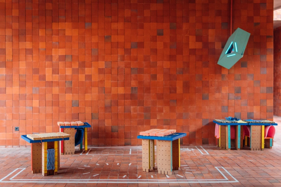 流浪动物庇护所“转接头”装置，深圳 / CABLE