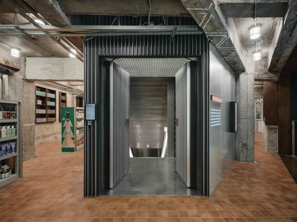 話梅循环实验室，上海 / 爱艺德杰设计事务所