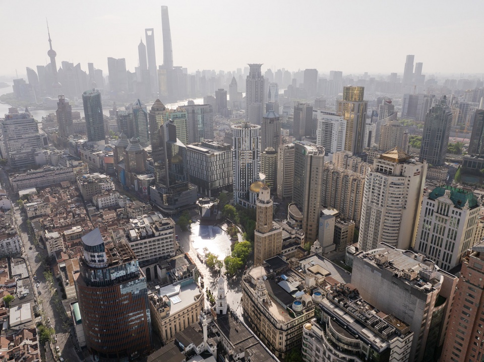 南京东路的“生态万花筒”：世纪广场新生，上海 /  Benedetta Tagliabue – EMBT +  同济大学建筑设计研究院