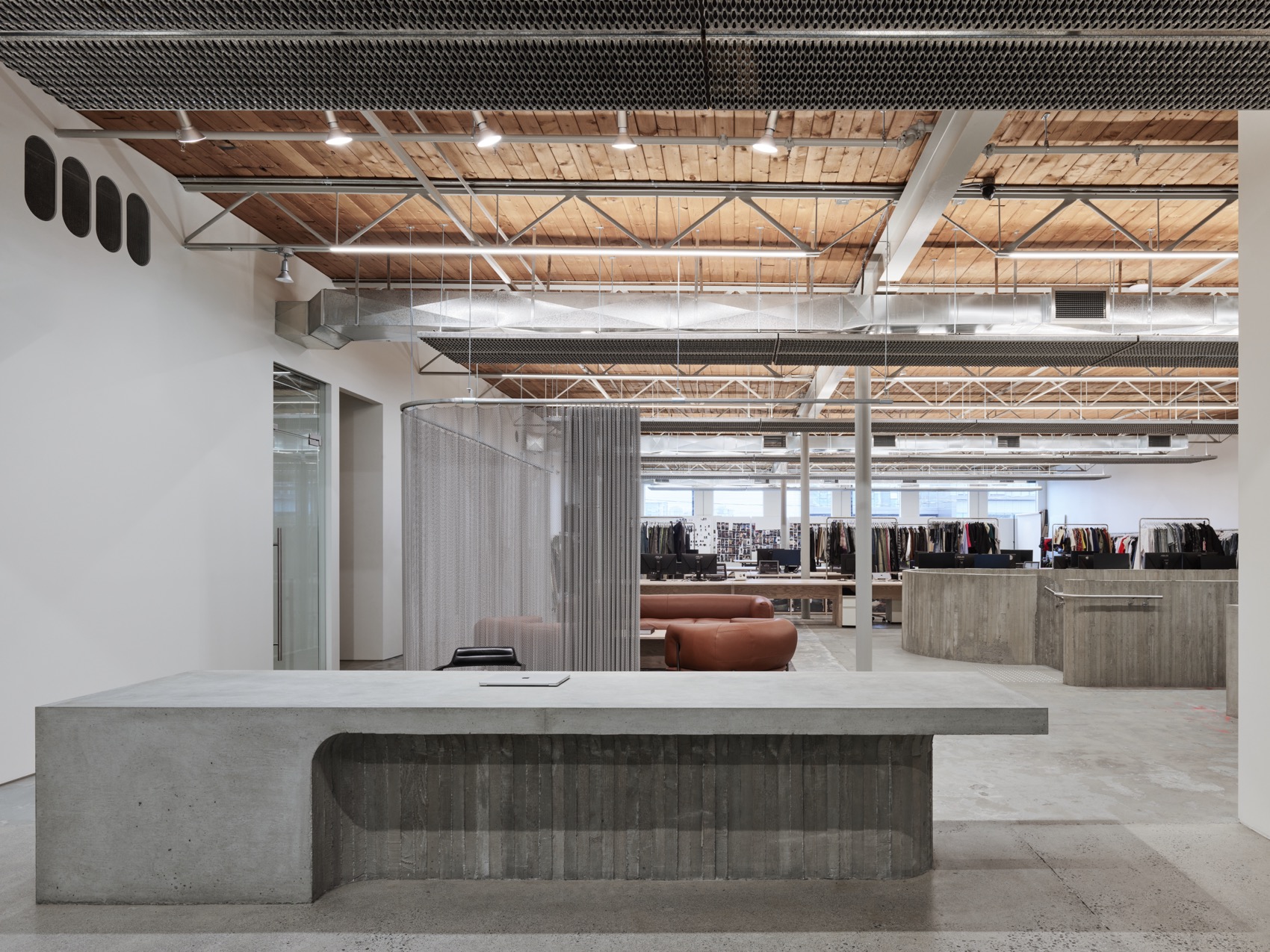 Purple Brand工作室，加拿大 / Scott & Scott Architects